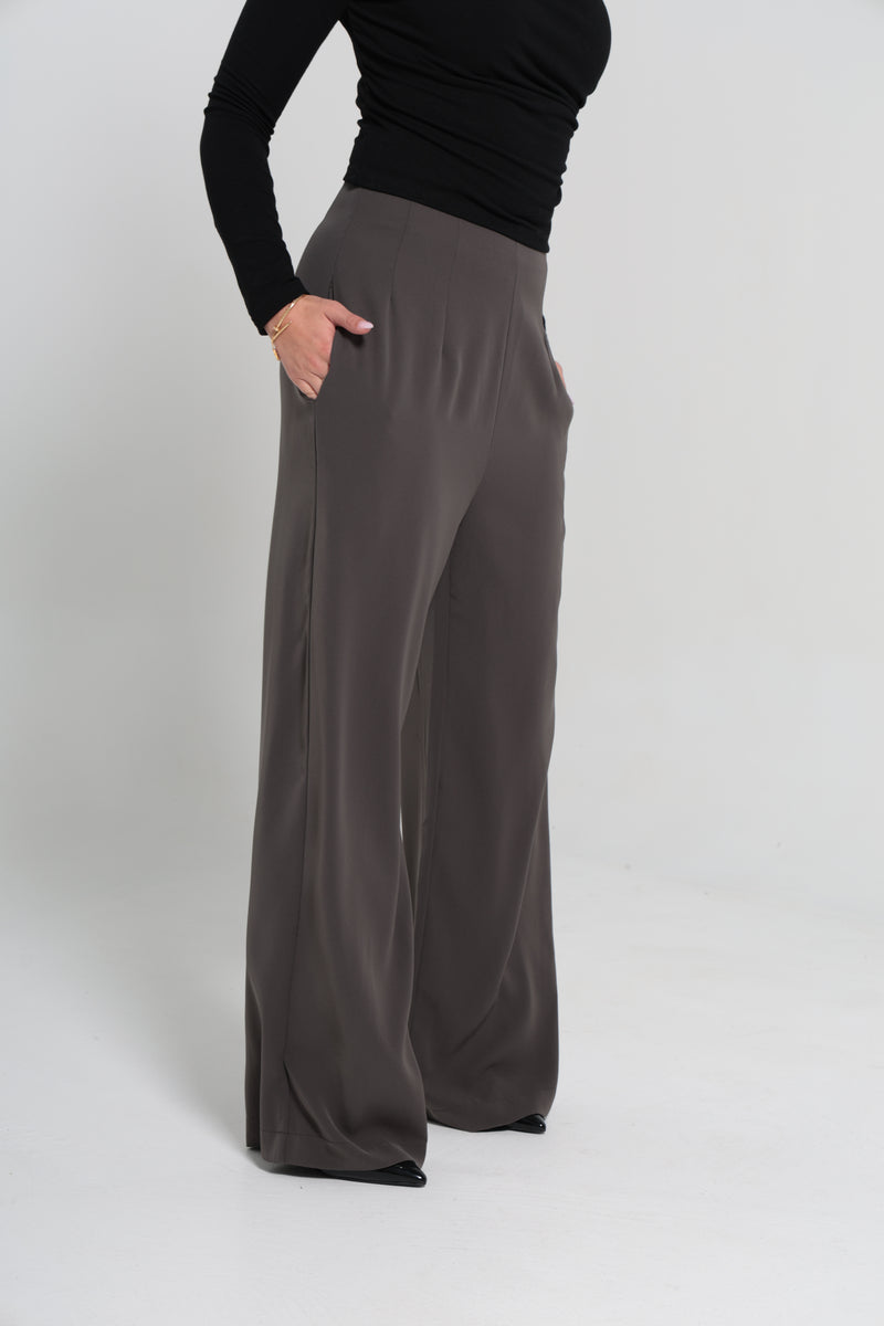 CHANEL HIGH WAISTED PANTS | GREY