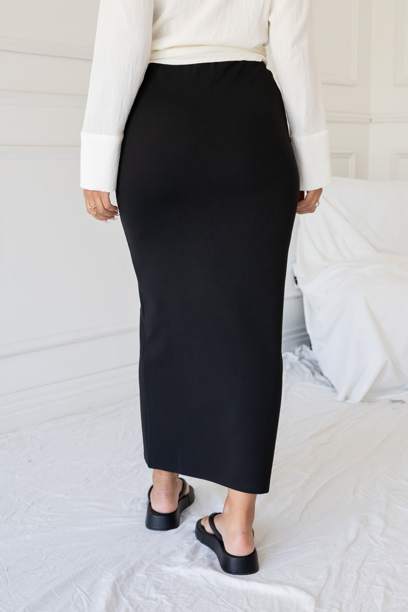 THAT PENCIL SKIRT