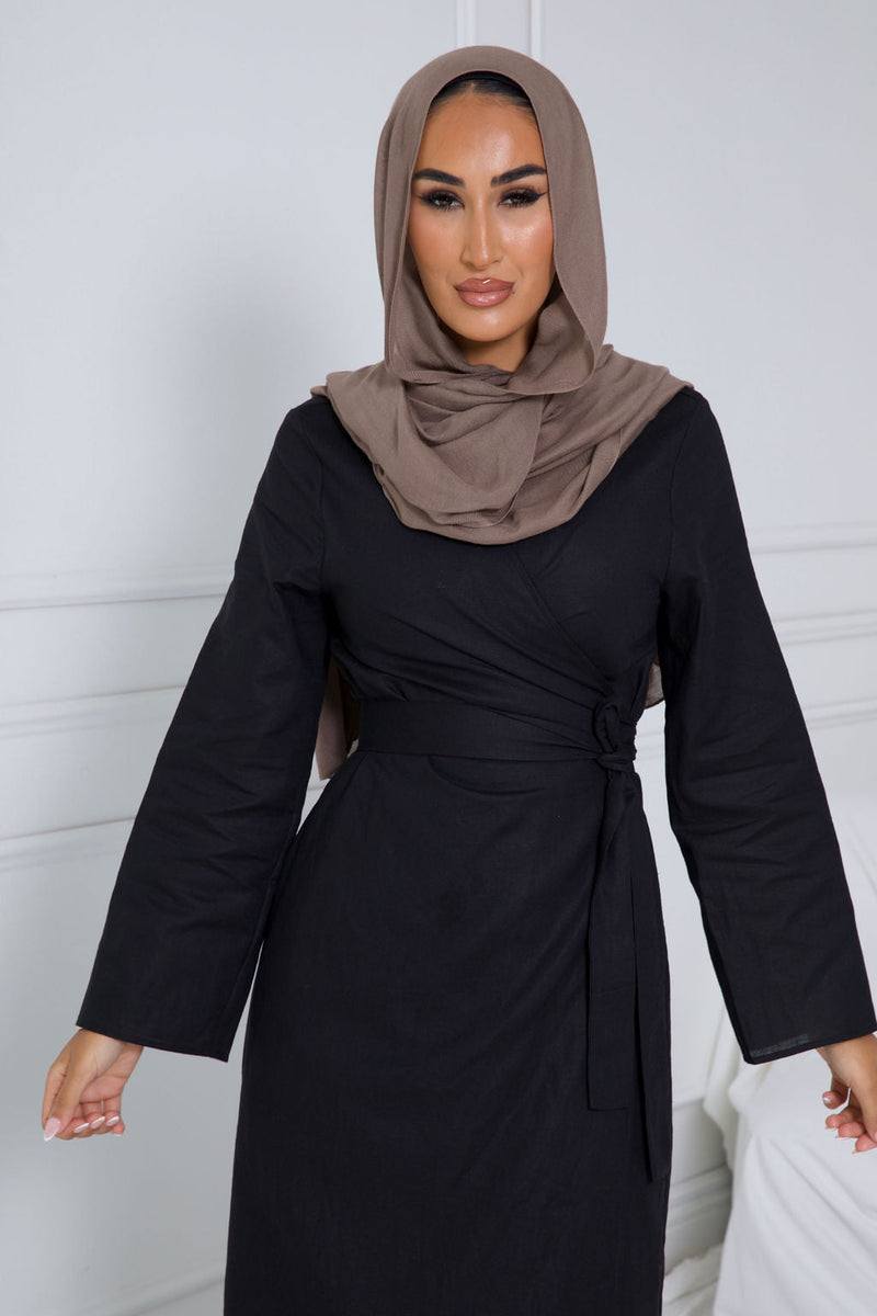 SAKINA WRAP DRESS | BLACK